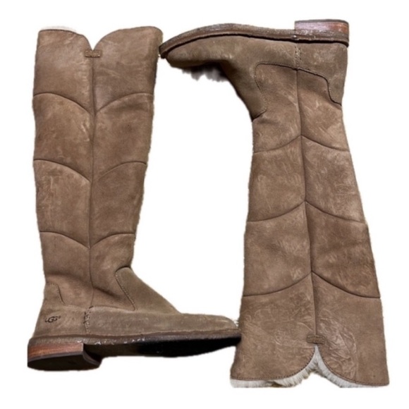 UGGS Tan Suede Knee-High Boots Size 6